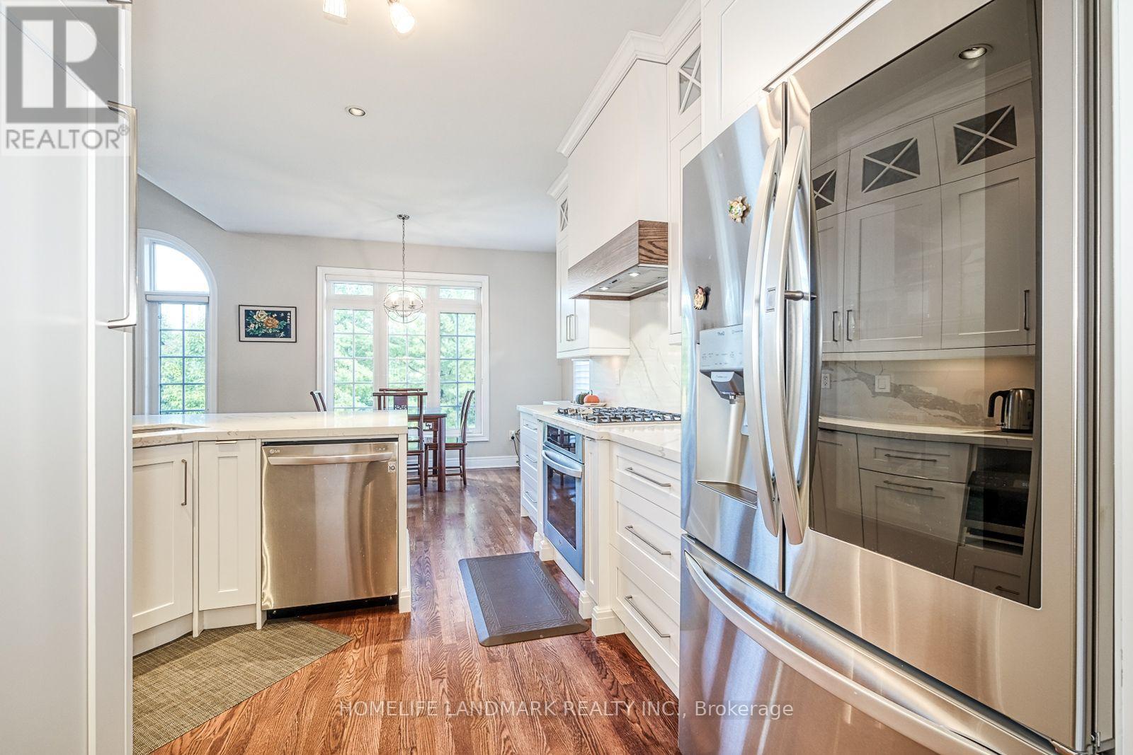 153 Britton Trail, Aurora, ON