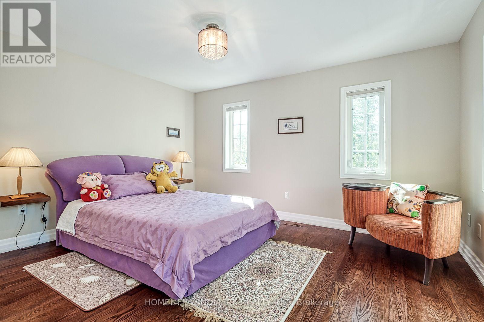 153 Britton Trail, Aurora, ON