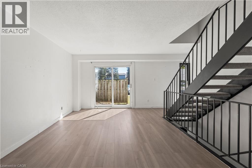70 Fiddlers Green Road Unit# 74, London, ON