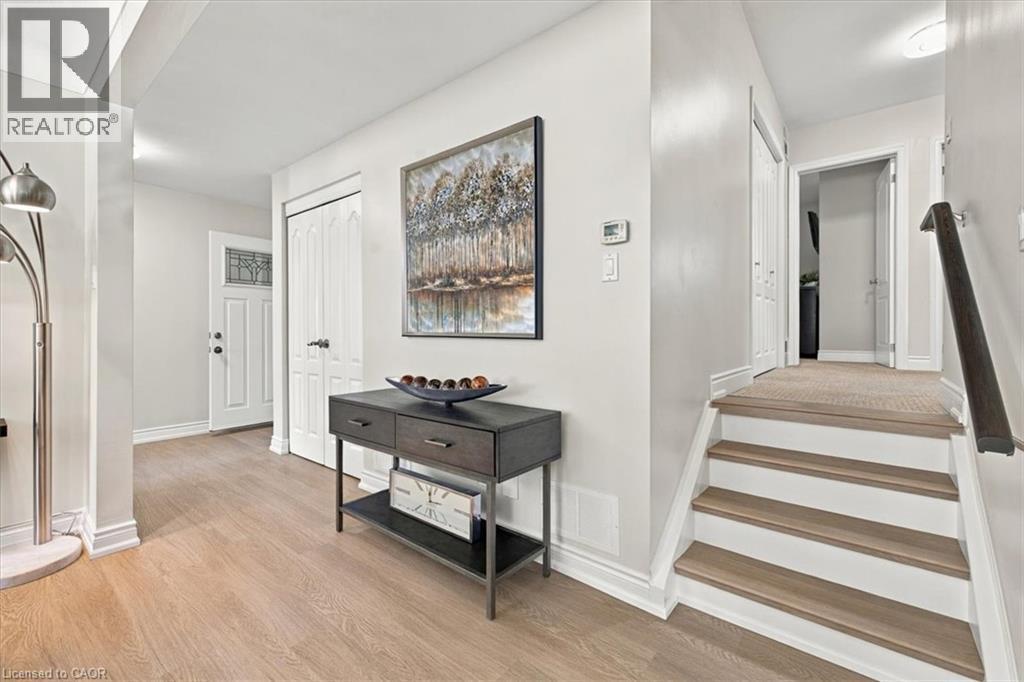 2408 Hereford Crescent, Burlington, ON
