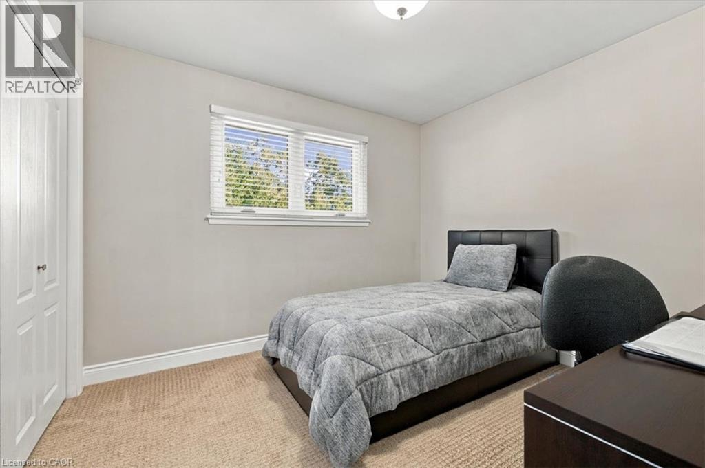 2408 Hereford Crescent, Burlington, ON