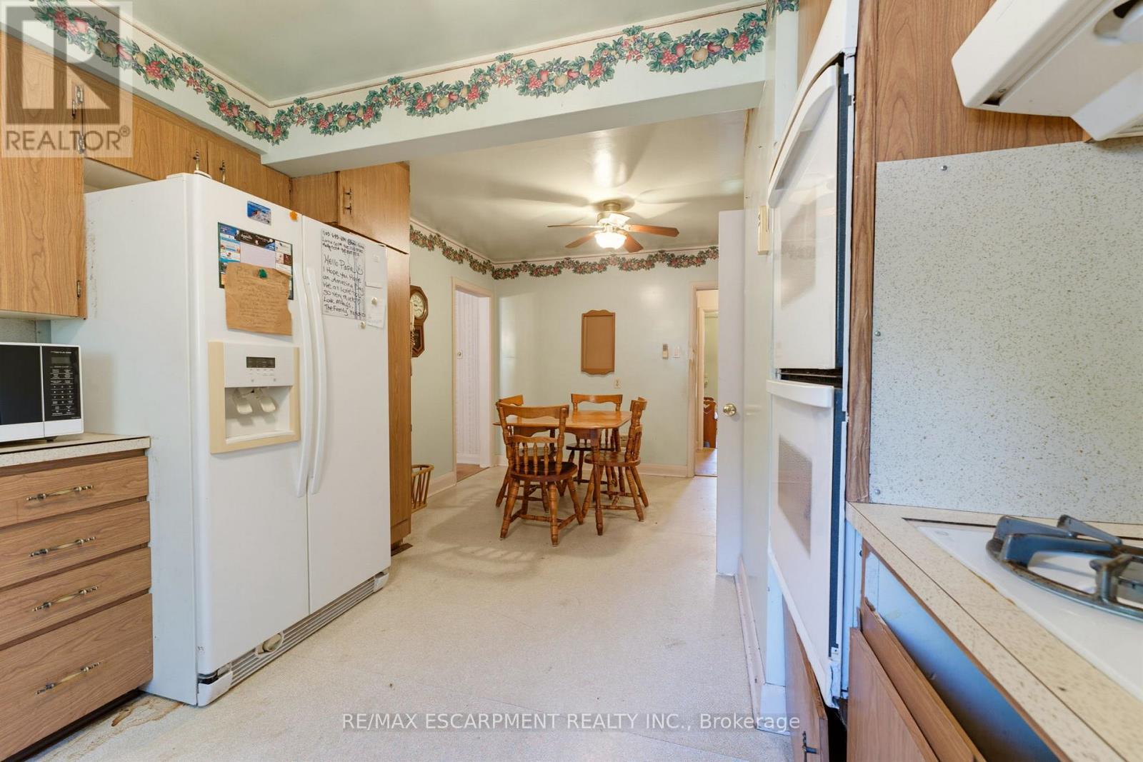 940 Harvey Place, Burlington, ON