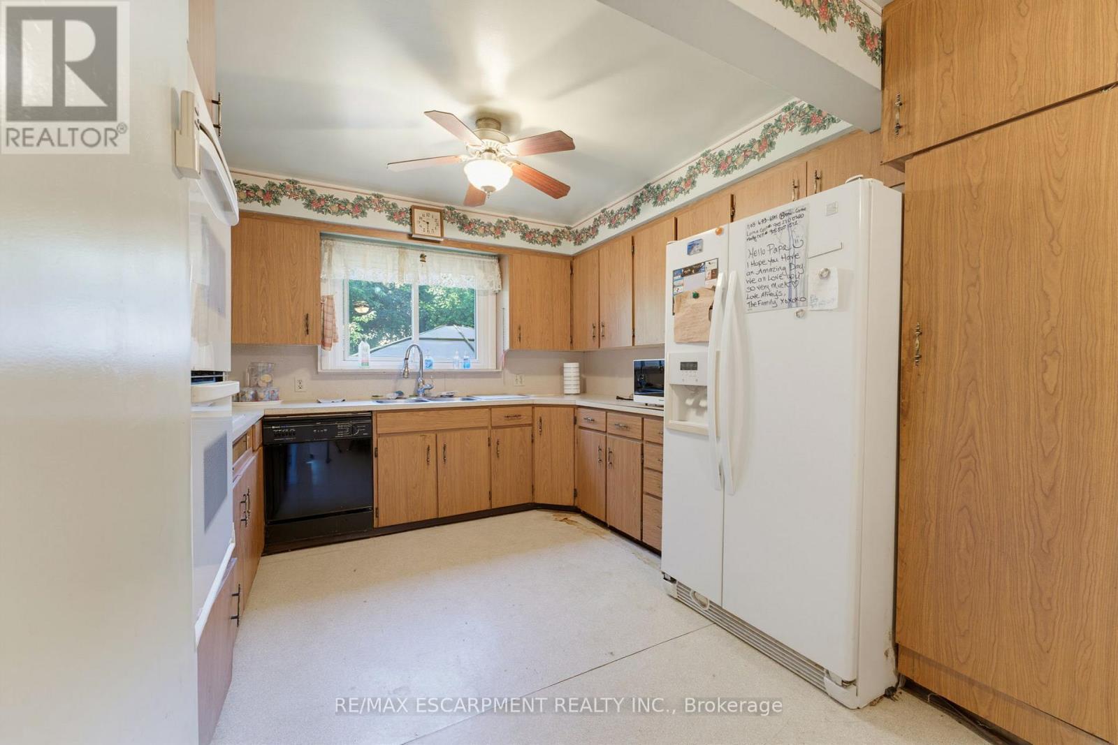 940 Harvey Place, Burlington, ON