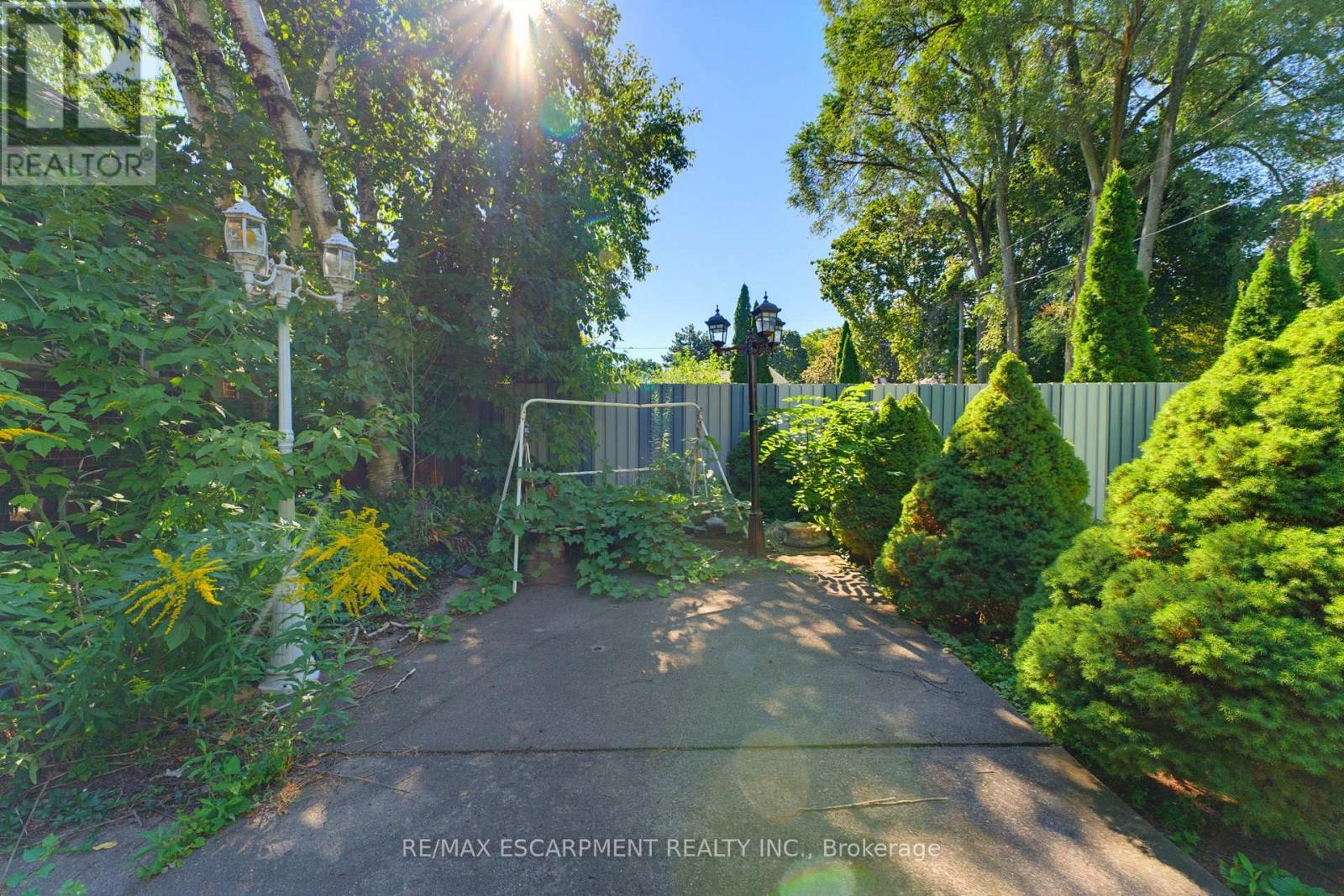 940 Harvey Place, Burlington, ON