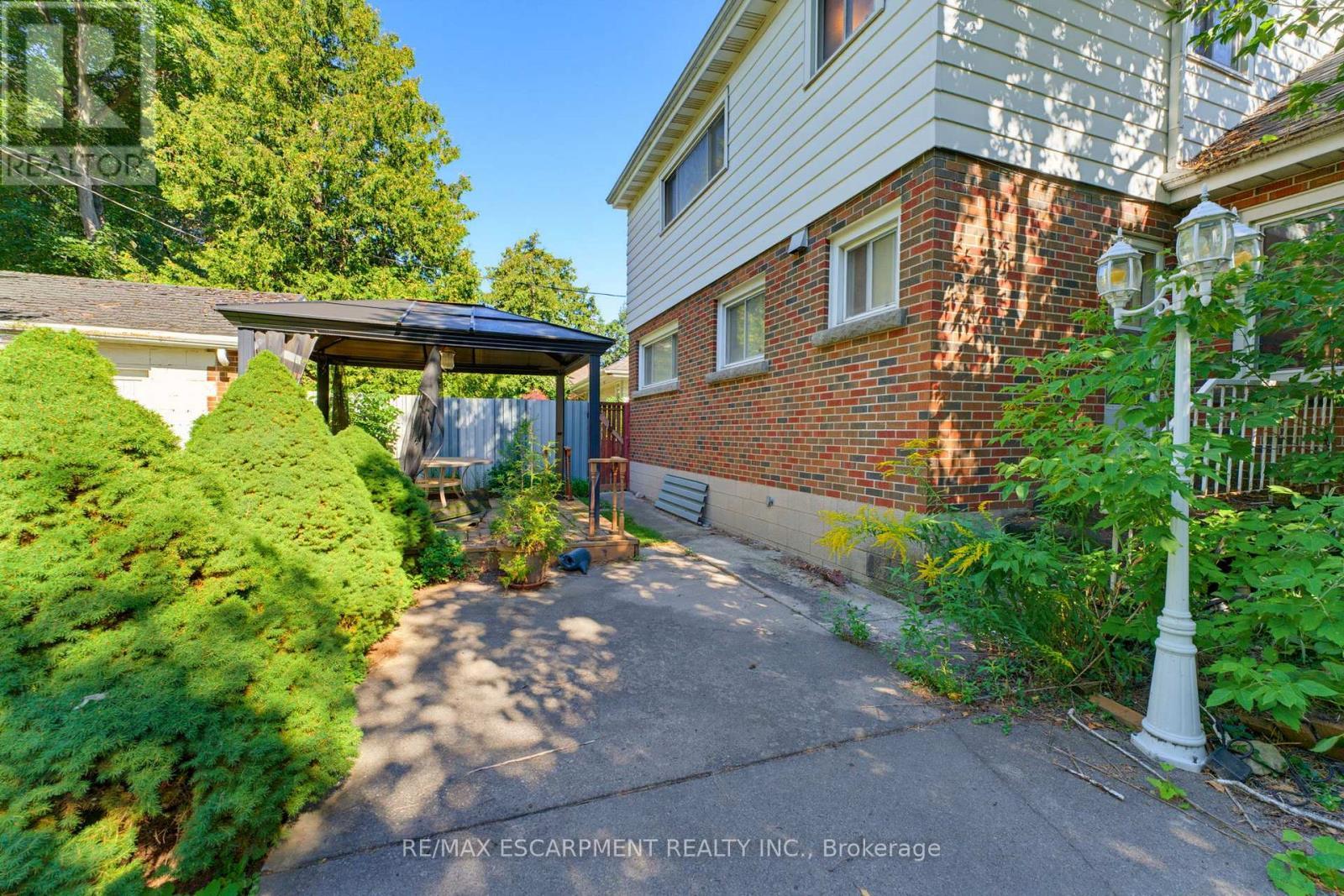 940 Harvey Place, Burlington, ON