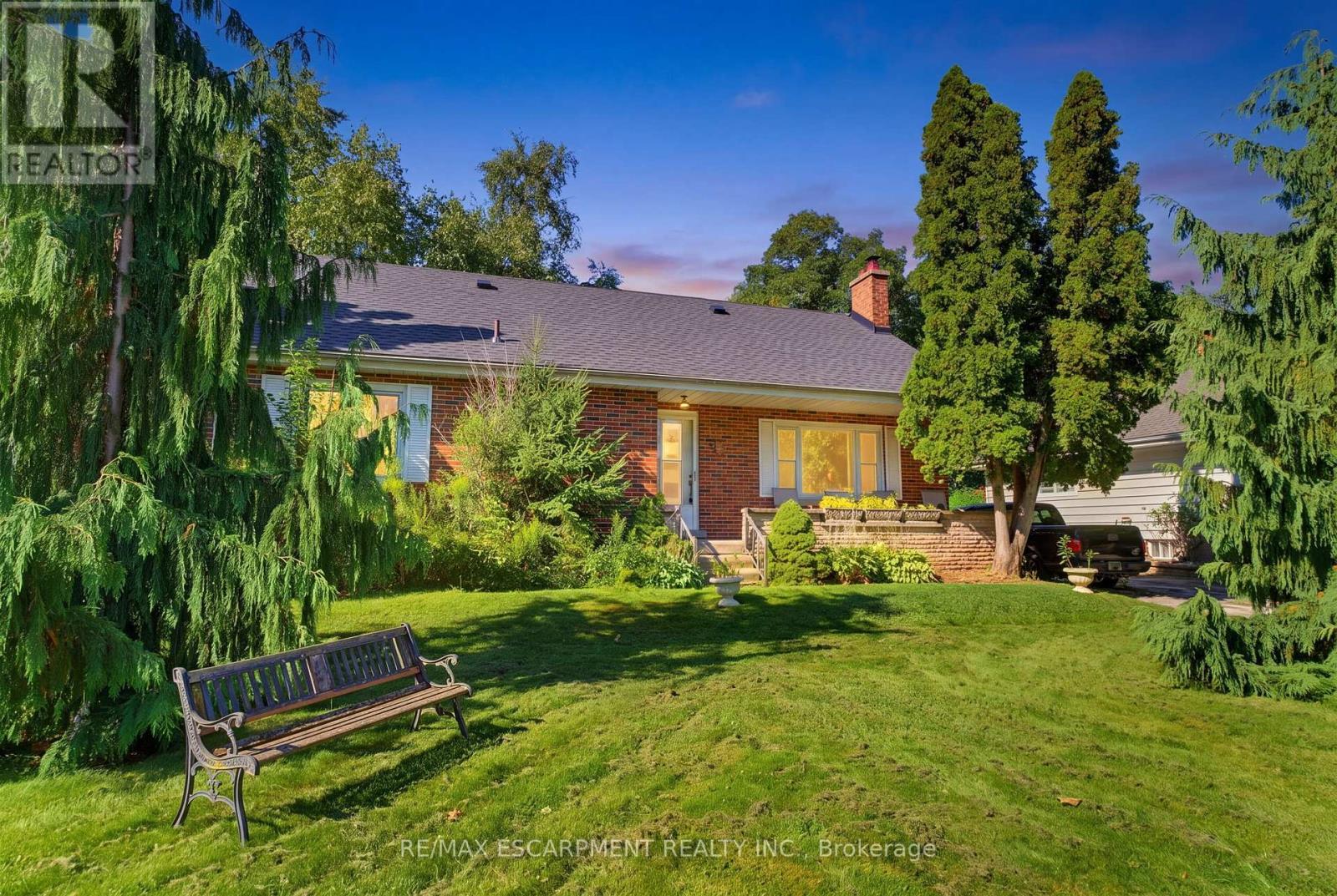940 Harvey Place, Burlington, ON