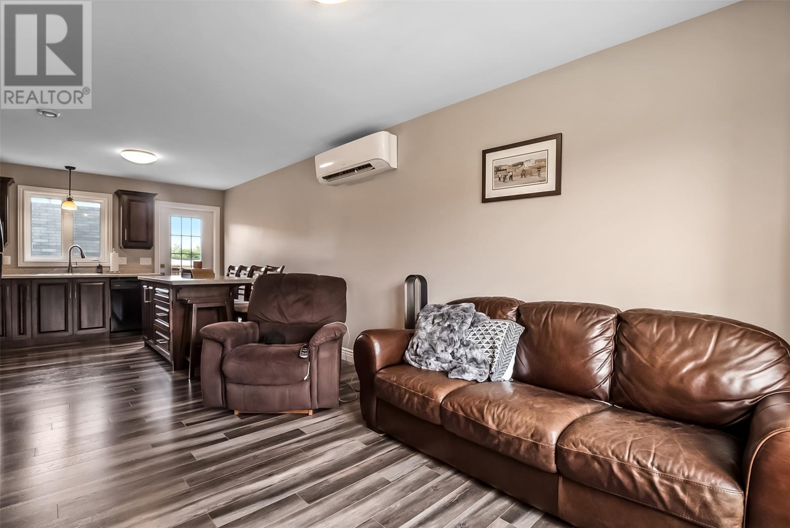 5 Chatwood Crescent, Conception Bay South, NL