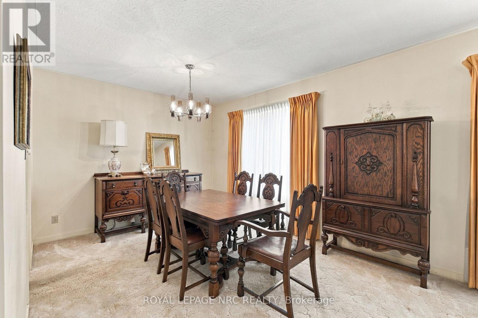 28 The Cedars Street, St. Catharines (Vine/Linwell), ON