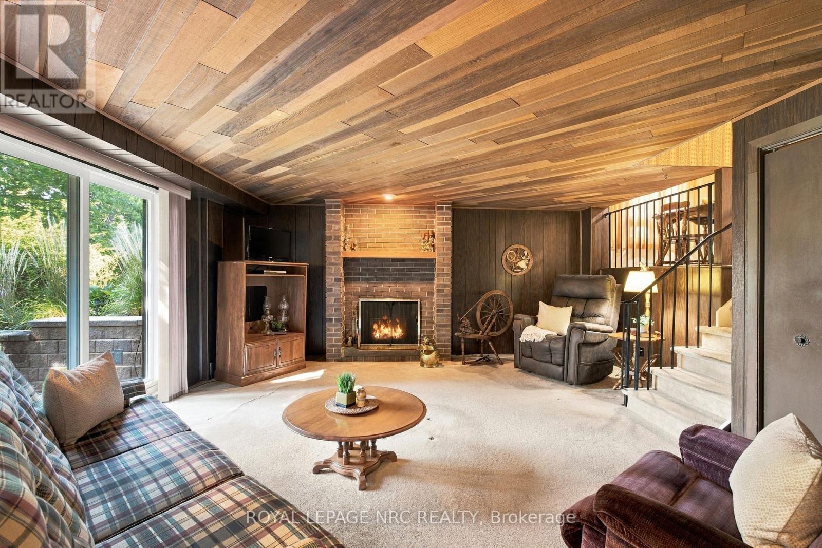 28 The Cedars Street, St. Catharines (Vine/Linwell), ON