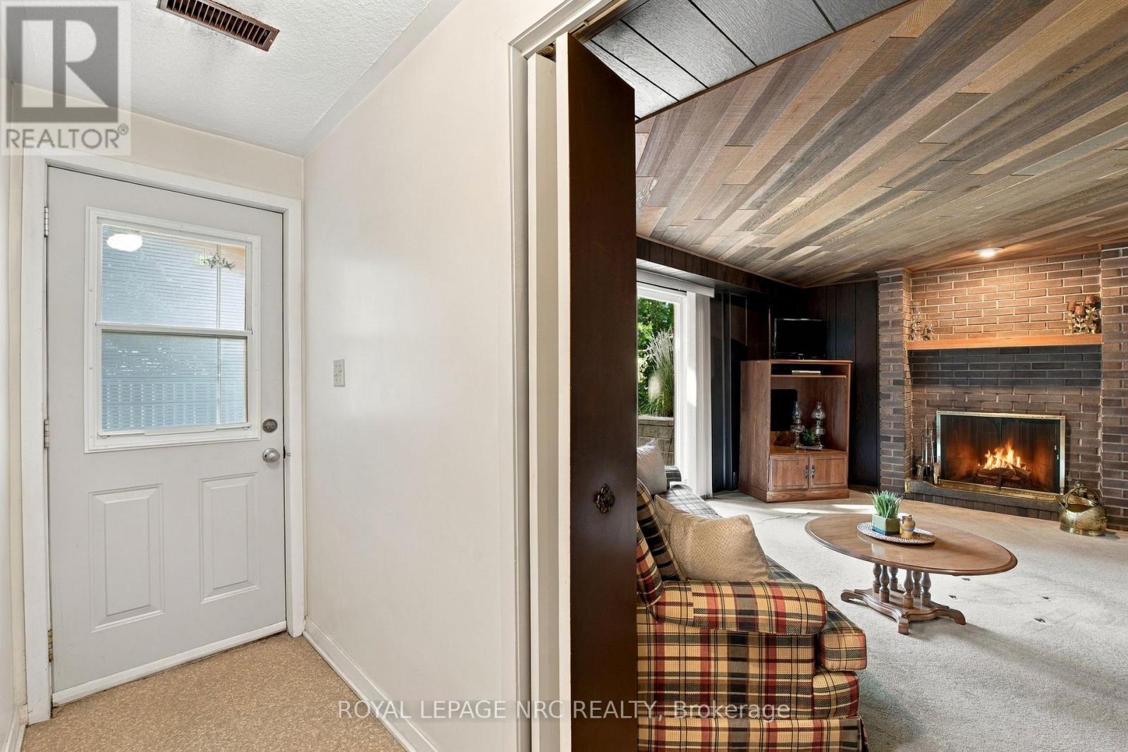 28 The Cedars Street, St. Catharines (Vine/Linwell), ON