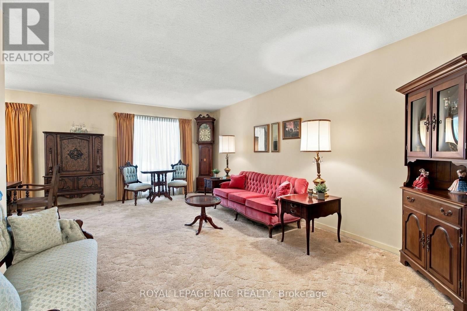 28 The Cedars Street, St. Catharines (Vine/Linwell), ON