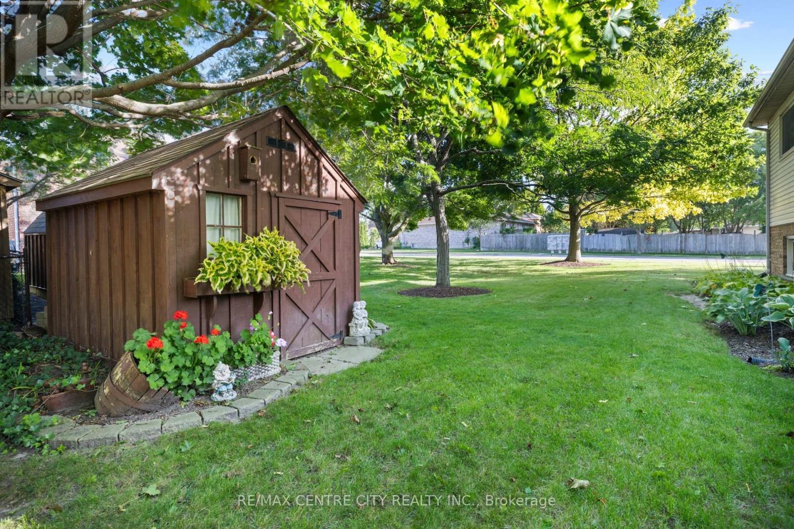 25 Daugherty Drive, St. Thomas, ON
