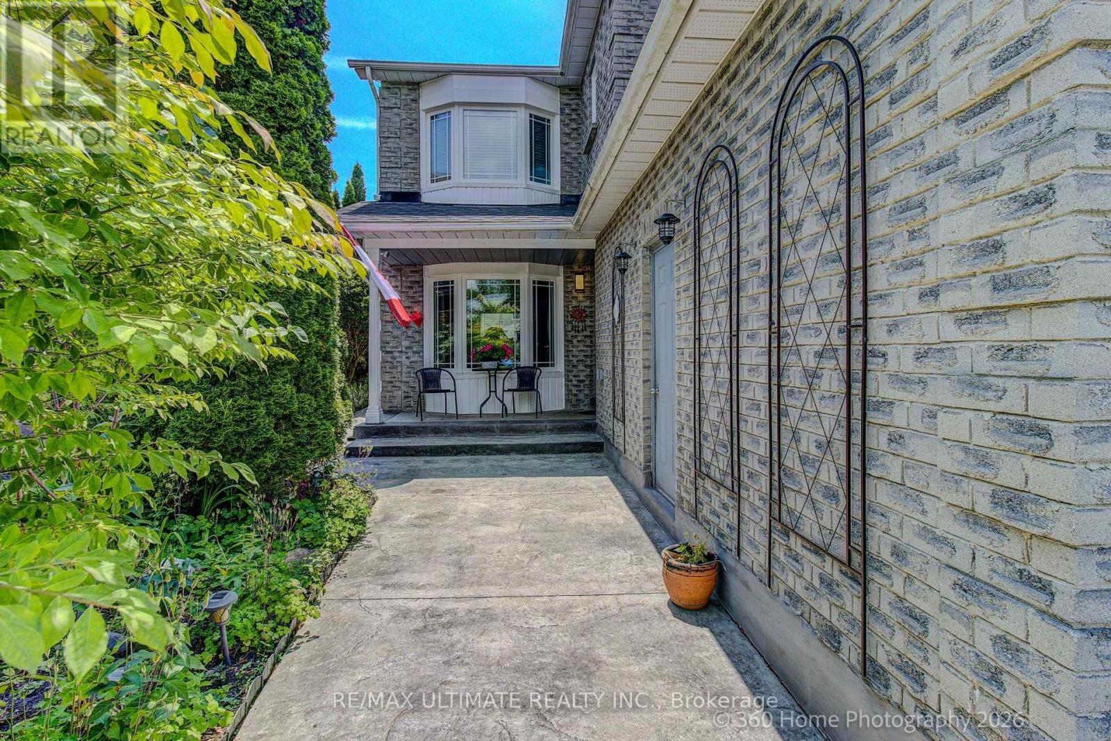 23 Windham Crescent, Clarington, ON