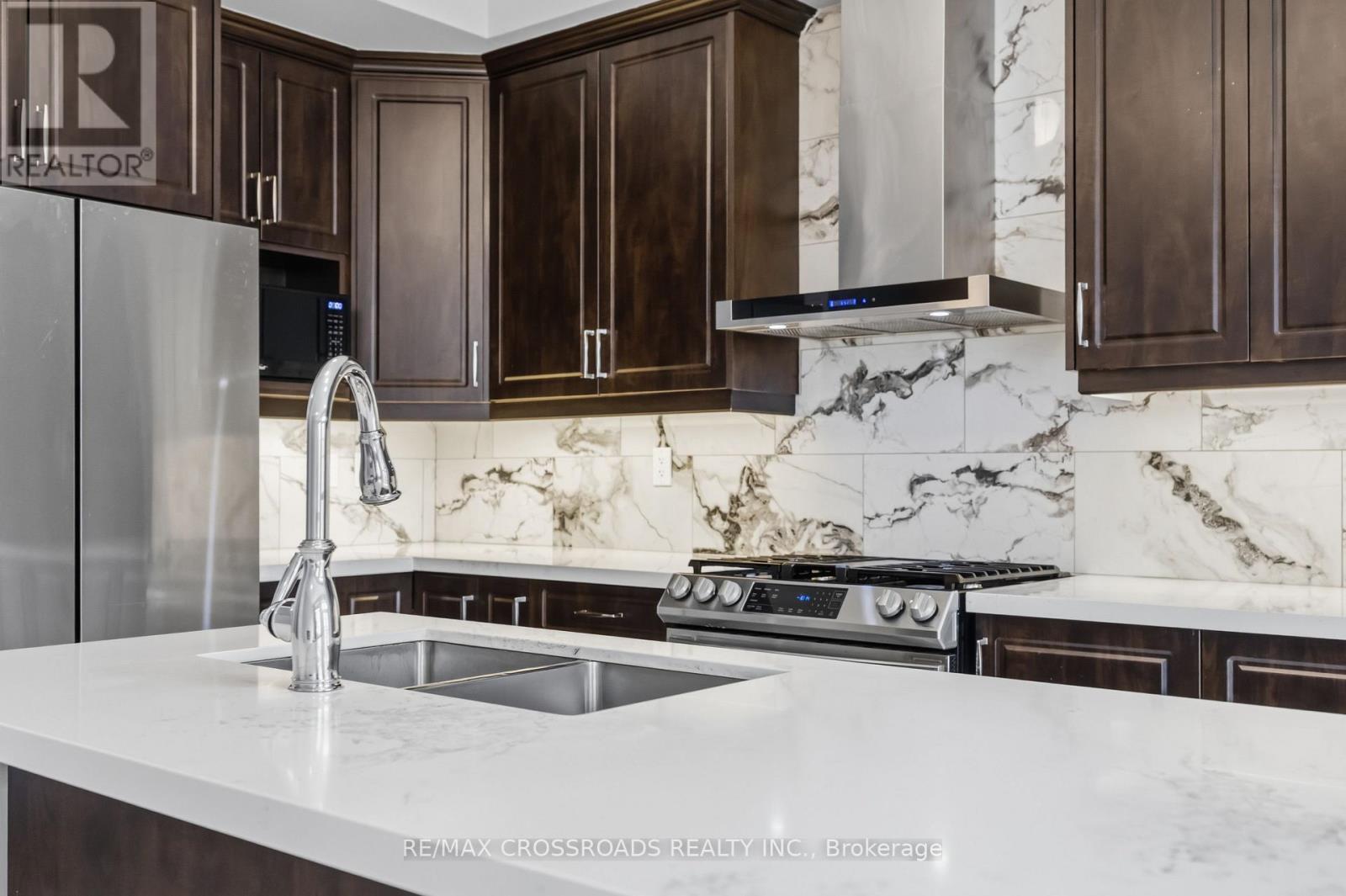 1257 Aquarius Trail, Pickering, ON