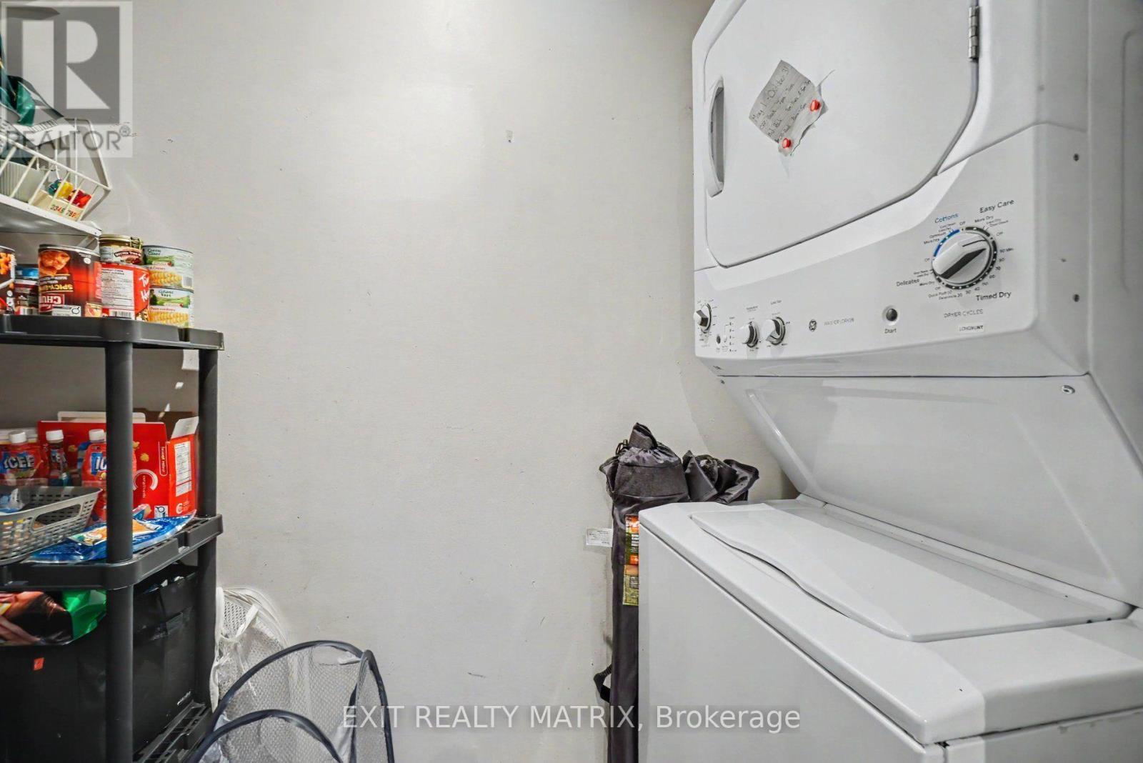 302 - 1589 St. Bernard Street, Ottawa, ON