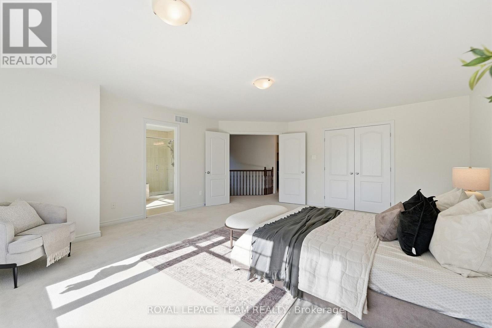 708 Eagle Crest Heights, Ottawa, ON
