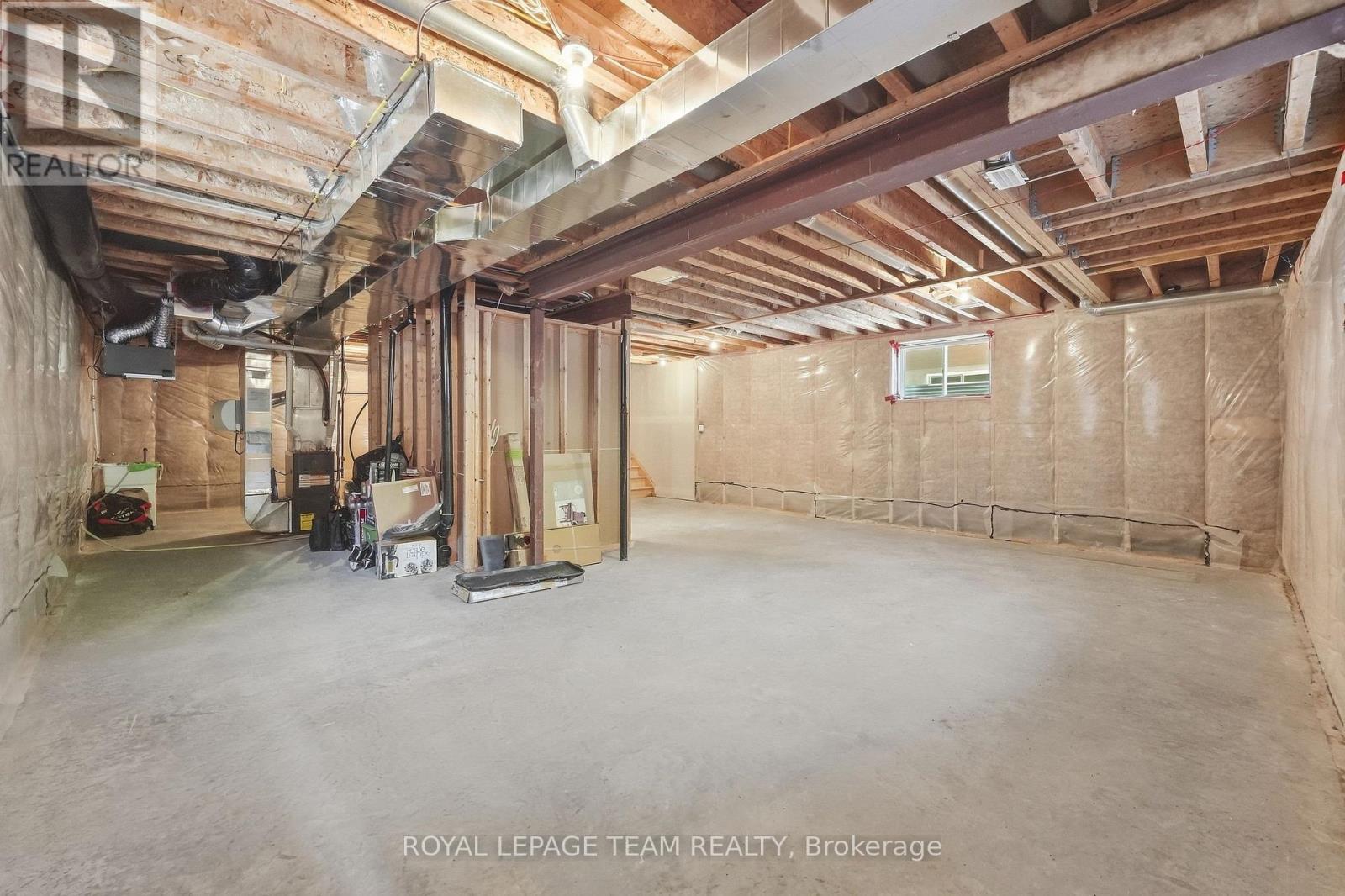 708 Eagle Crest Heights, Ottawa, ON
