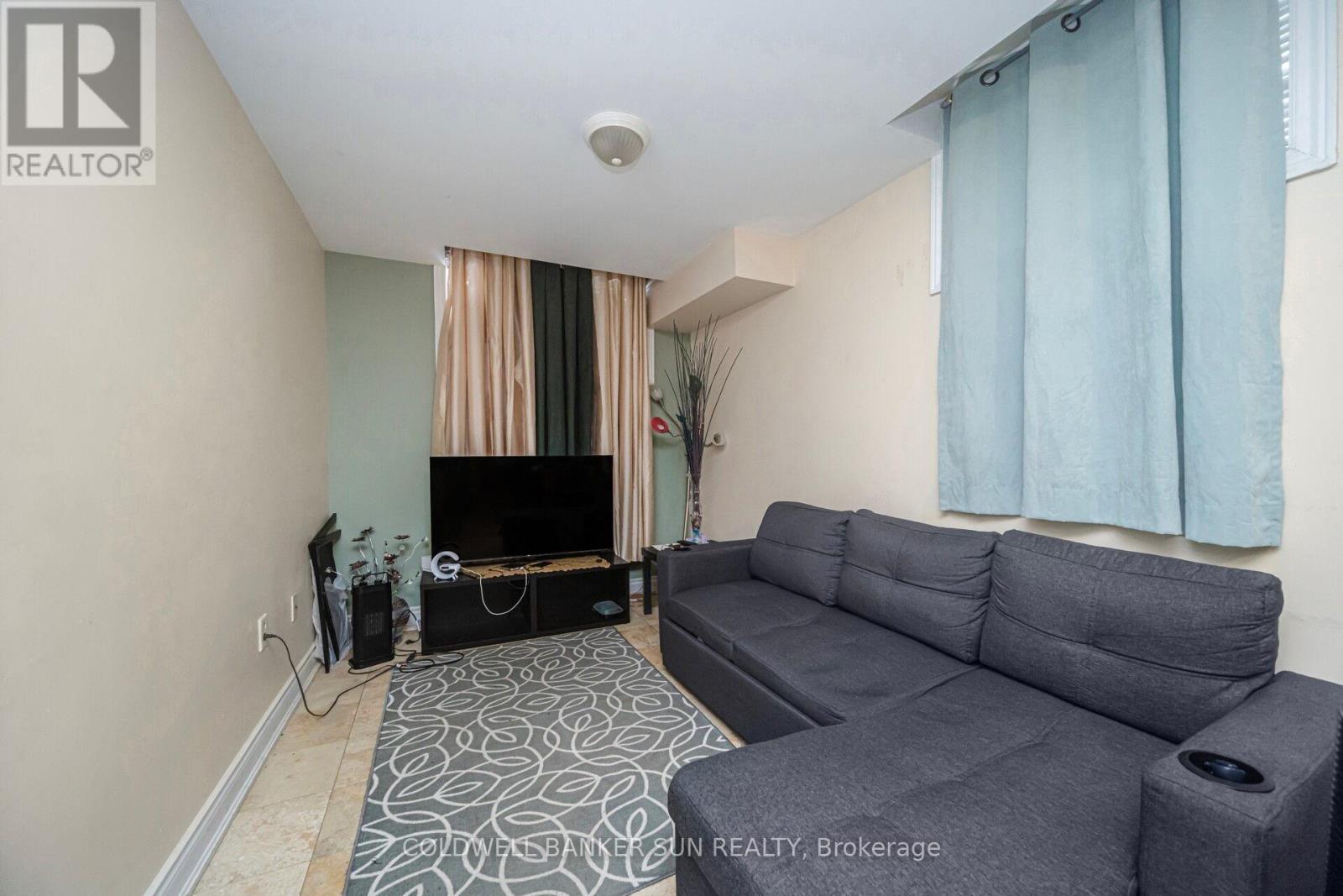 146 Crystalview Crescent, Brampton, ON