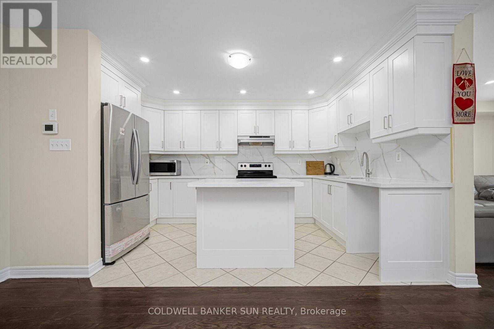 146 Crystalview Crescent, Brampton, ON