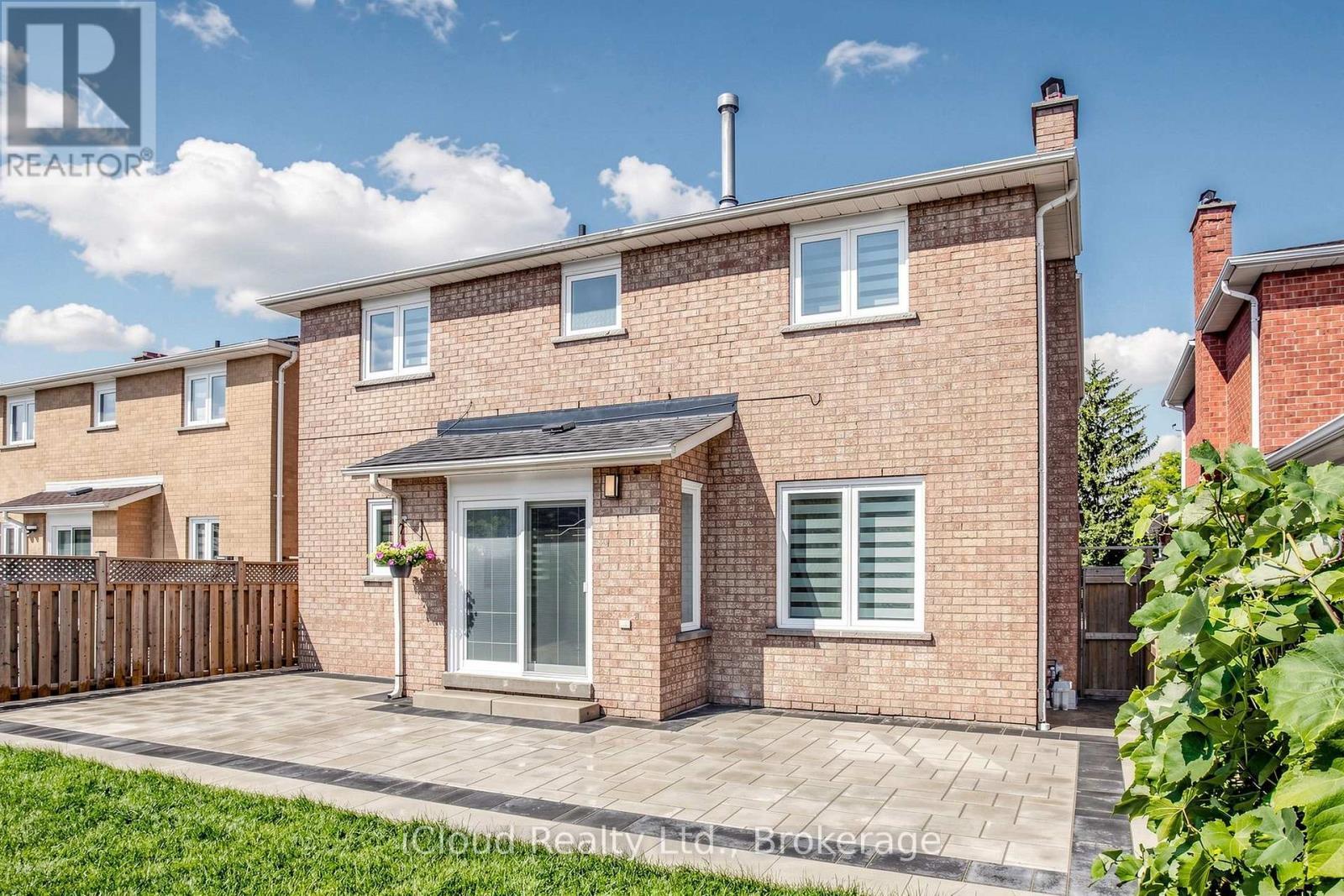 15 San Marko Place, Vaughan, ON