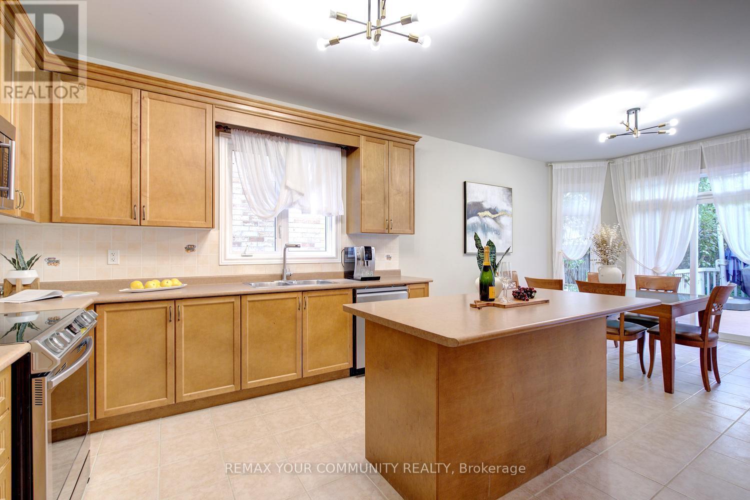 34 Petticoat Road, Vaughan, ON