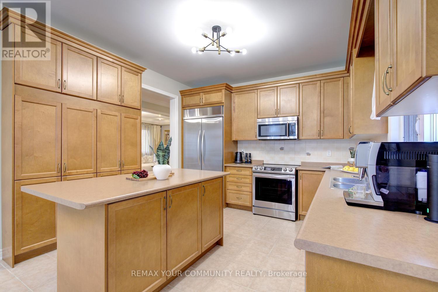 34 Petticoat Road, Vaughan, ON