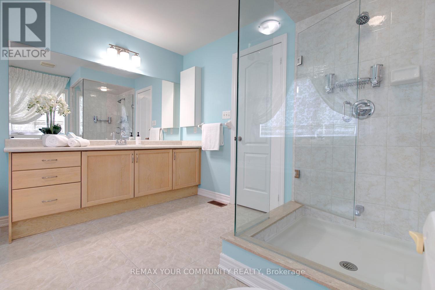 34 Petticoat Road, Vaughan, ON