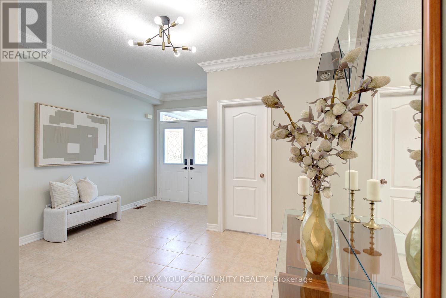 34 Petticoat Road, Vaughan, ON