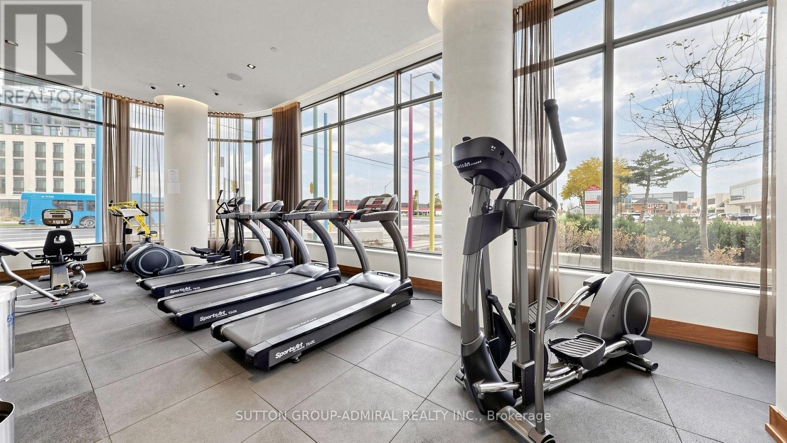 Th 42 - 1020 Portage Parkway, Vaughan, ON