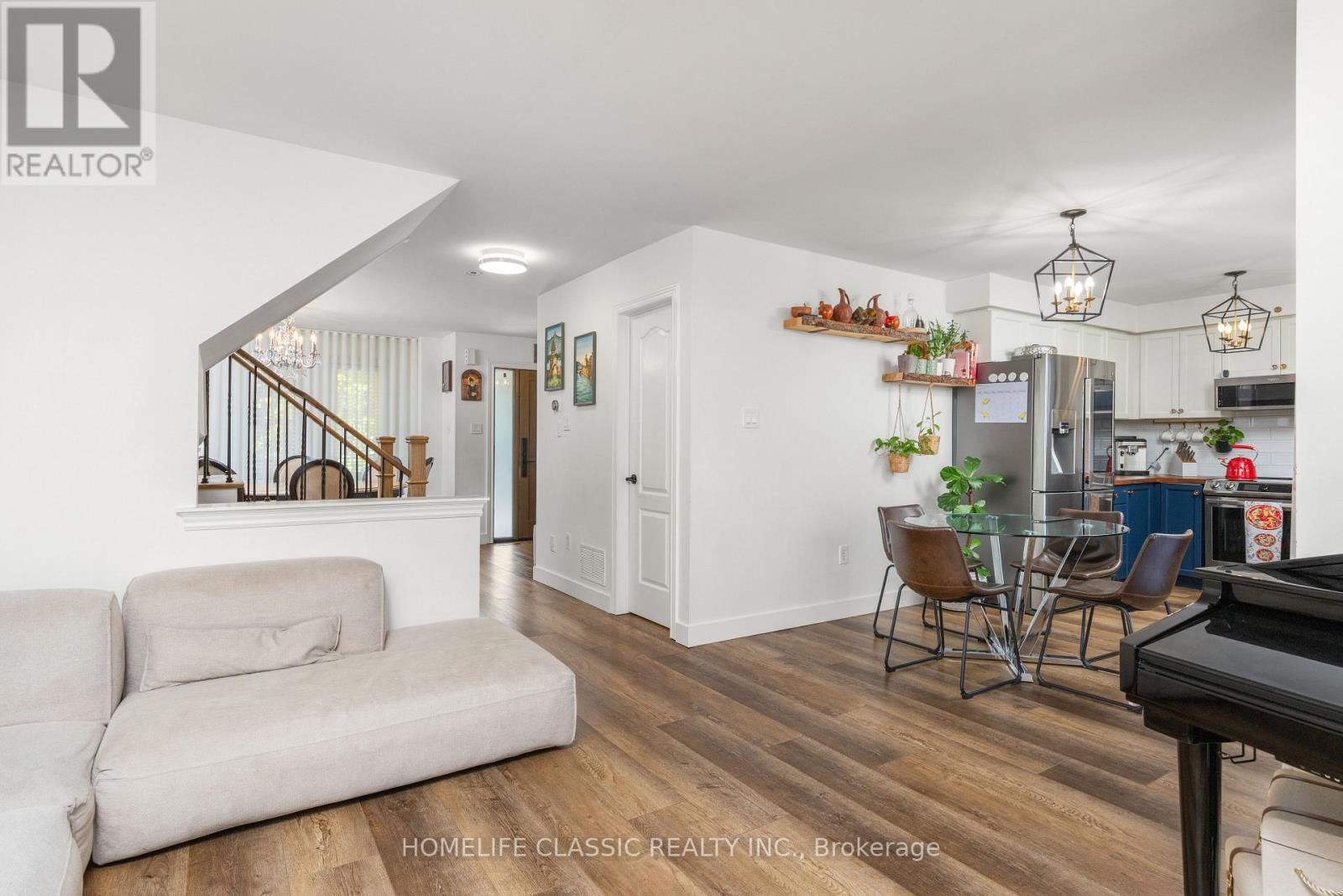 18 Rusty Trail, Vaughan, ON