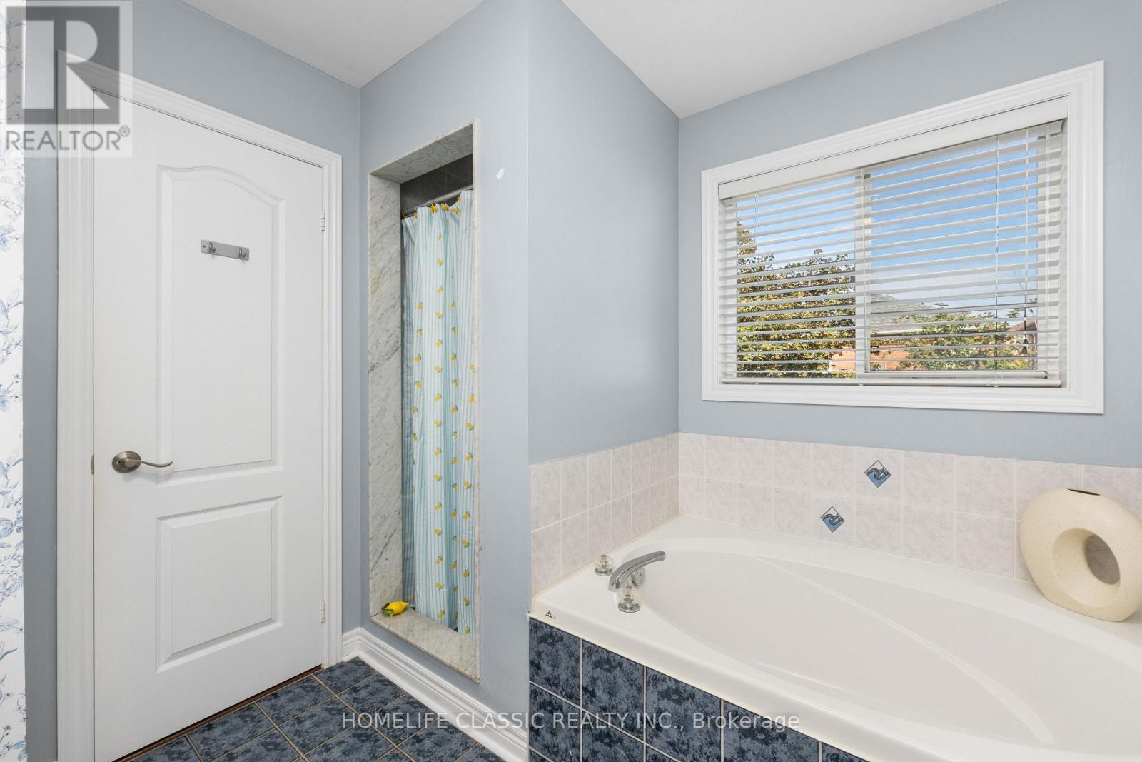 18 Rusty Trail, Vaughan, ON