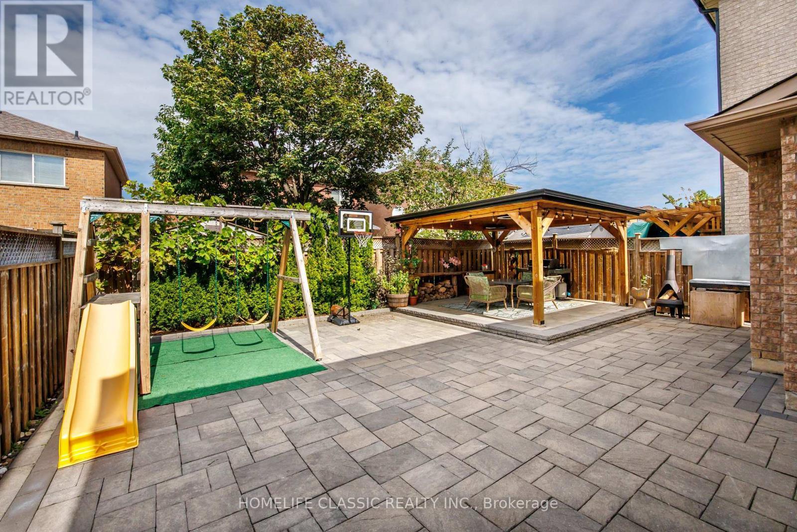 18 Rusty Trail, Vaughan, ON