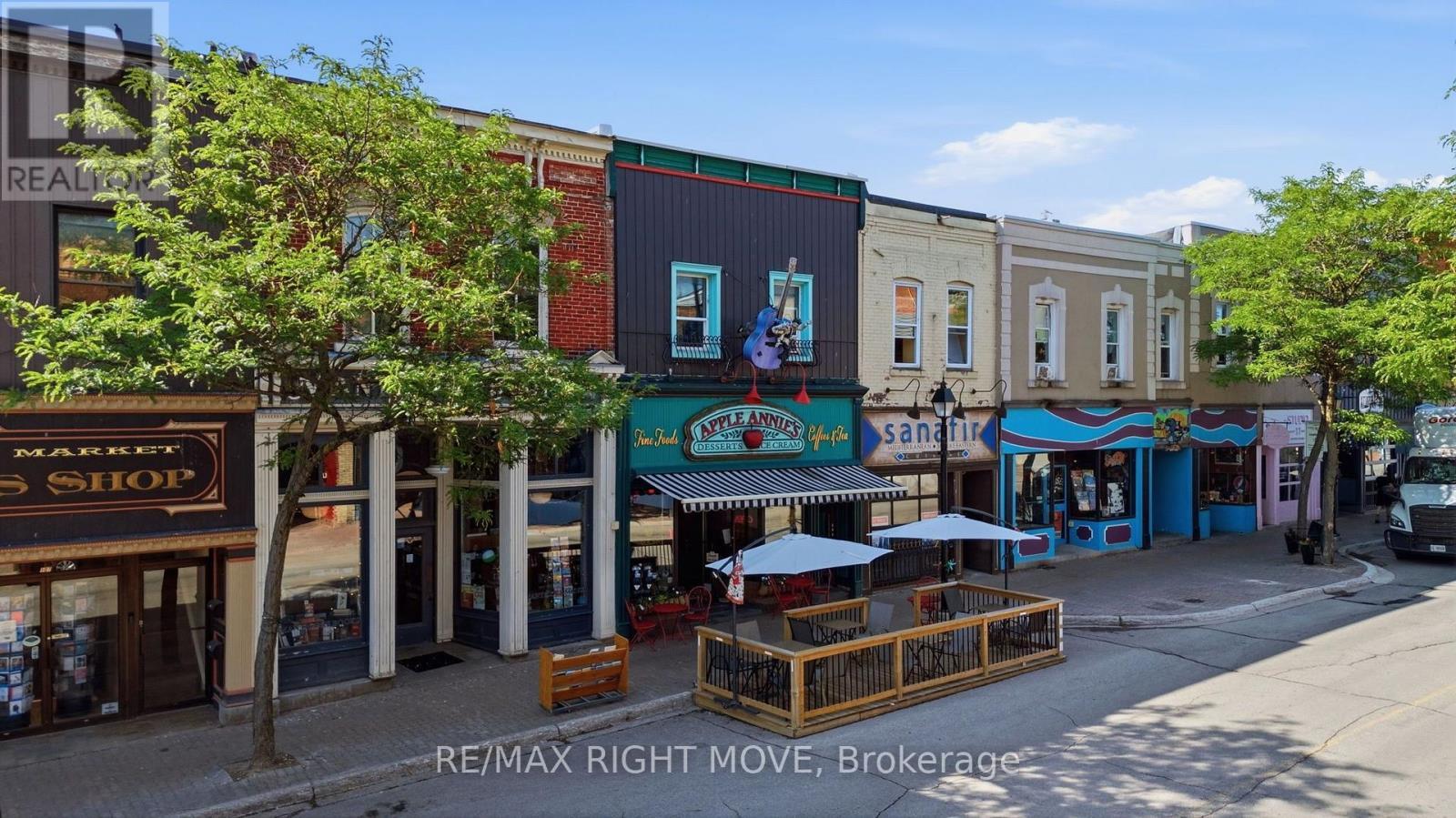 101 Mississaga Street E, Orillia, ON