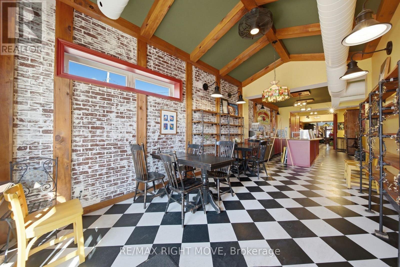 101 Mississaga Street E, Orillia, ON