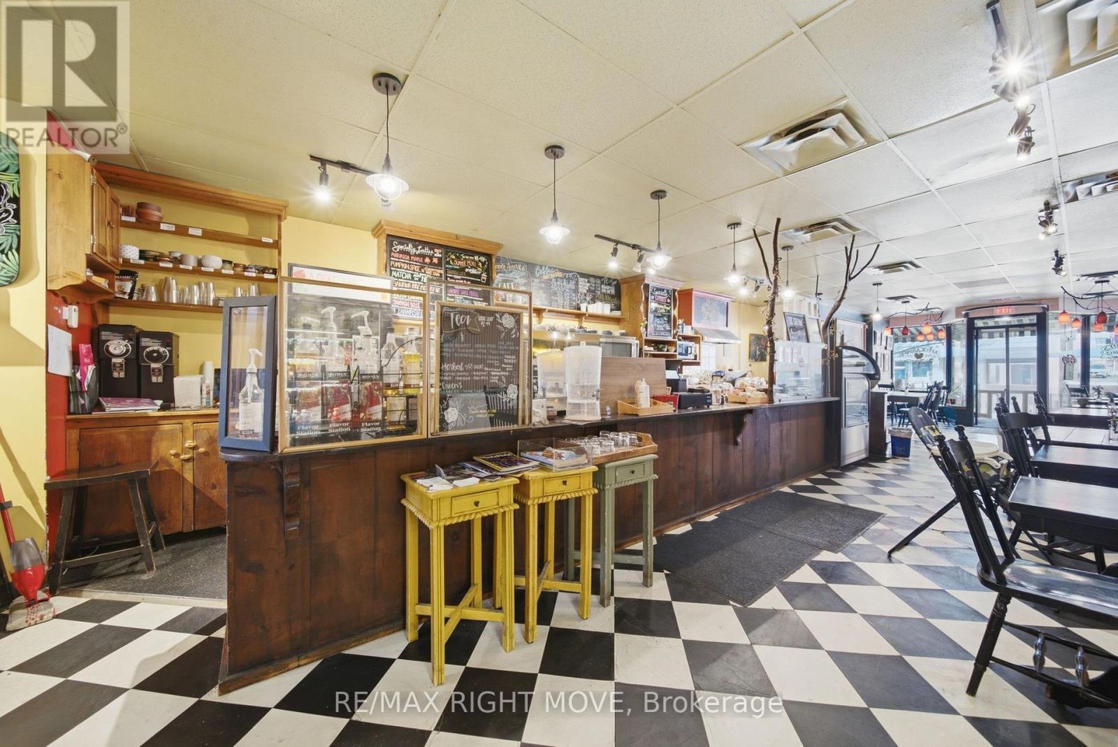 101 Mississaga Street E, Orillia, ON