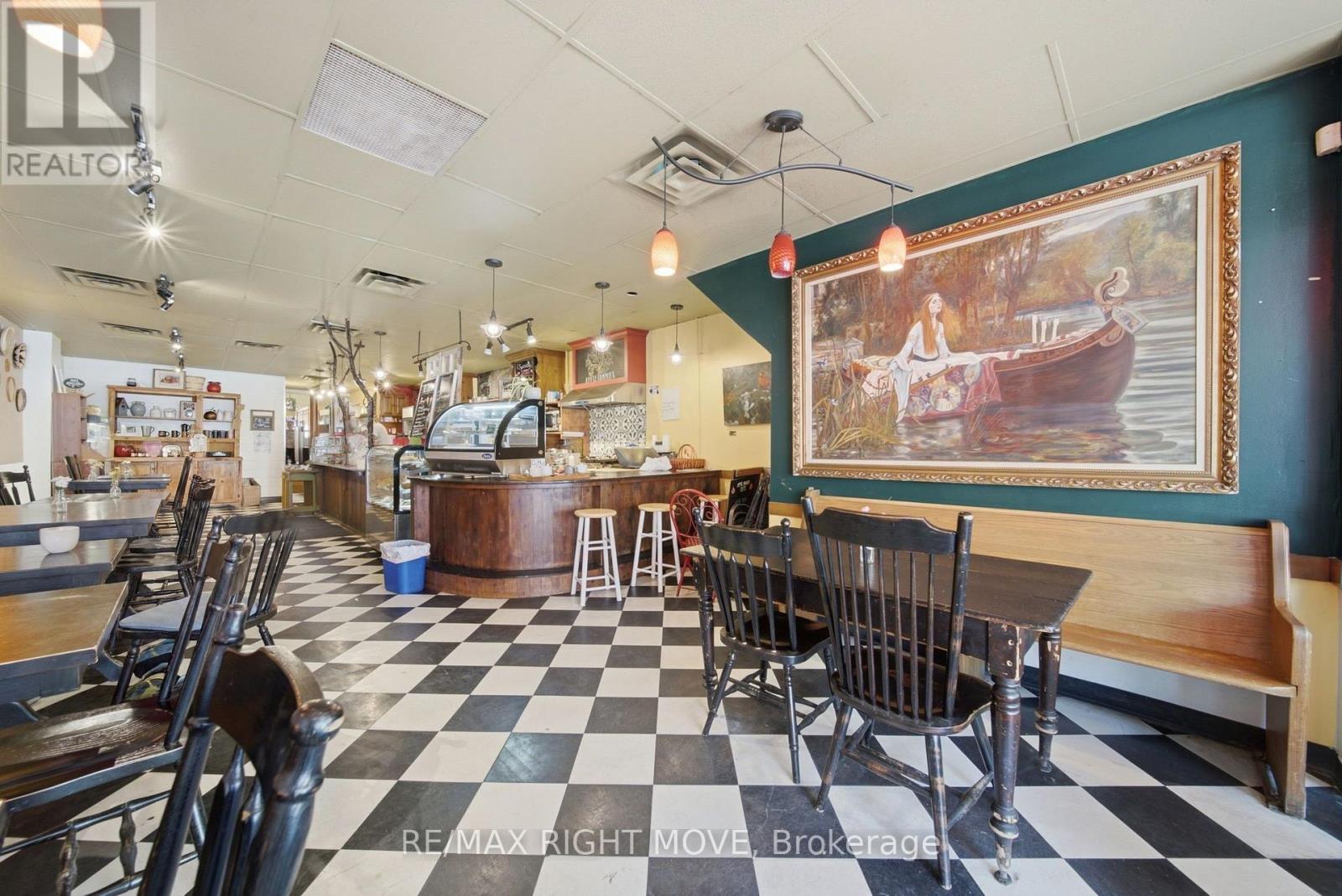 101 Mississaga Street E, Orillia, ON