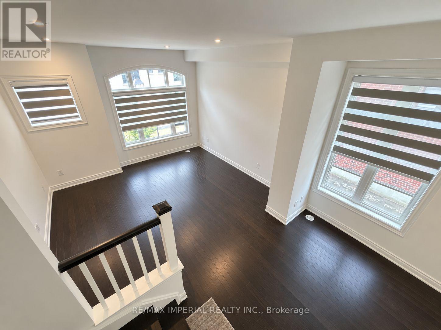 185 - 70 Lunar Crescent, Mississauga, ON