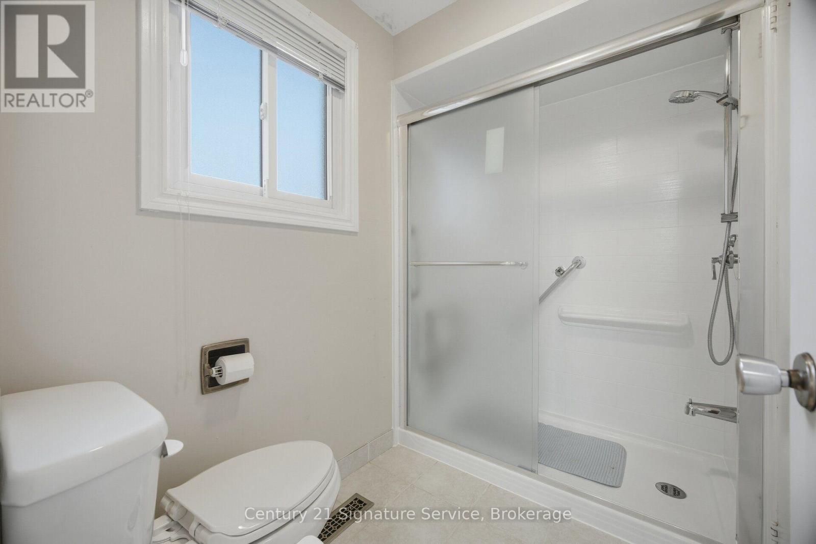 1166 Grand Boulevard, Oakville, ON