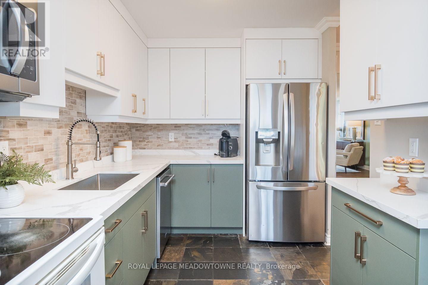 704 - 81 Millside Drive, Milton, ON