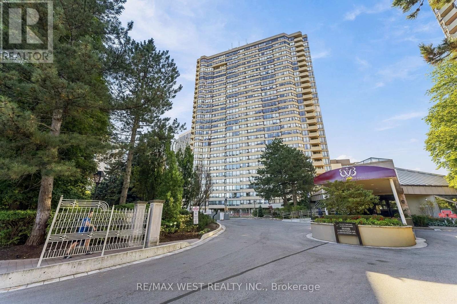 1009 - 1320 Islington Avenue, Toronto, ON