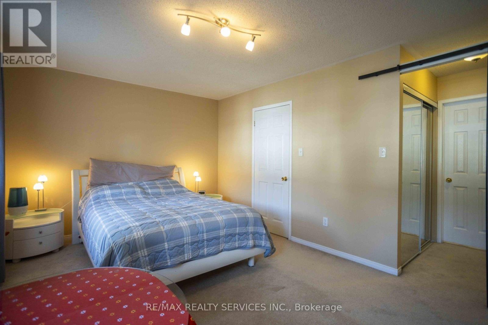 65 - 6830 Meadowvale Town Centre Circle, Mississauga, ON
