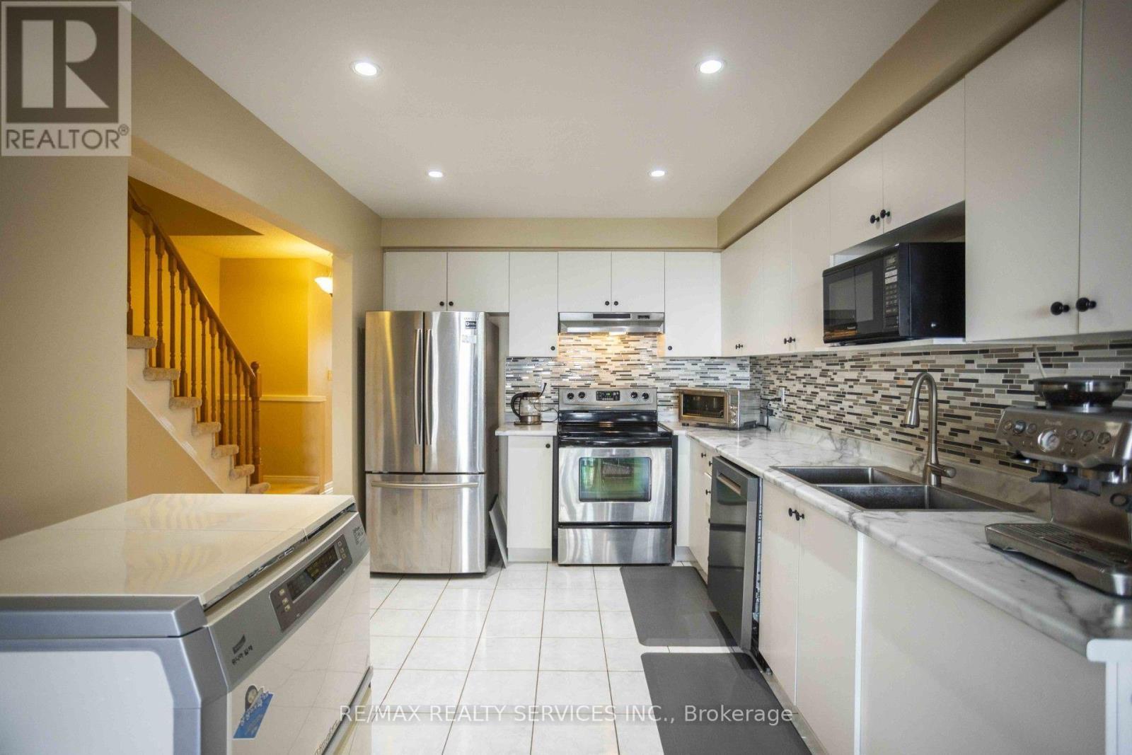 65 - 6830 Meadowvale Town Centre Circle, Mississauga, ON