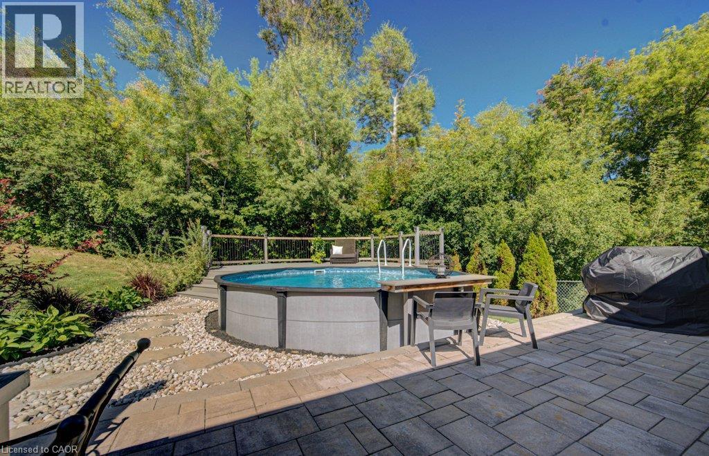 108 Lake Road, Puslinch, ON