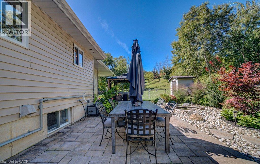 108 Lake Road, Puslinch, ON