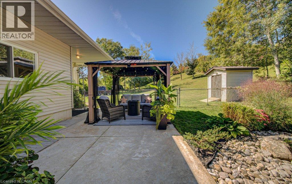 108 Lake Road, Puslinch, ON