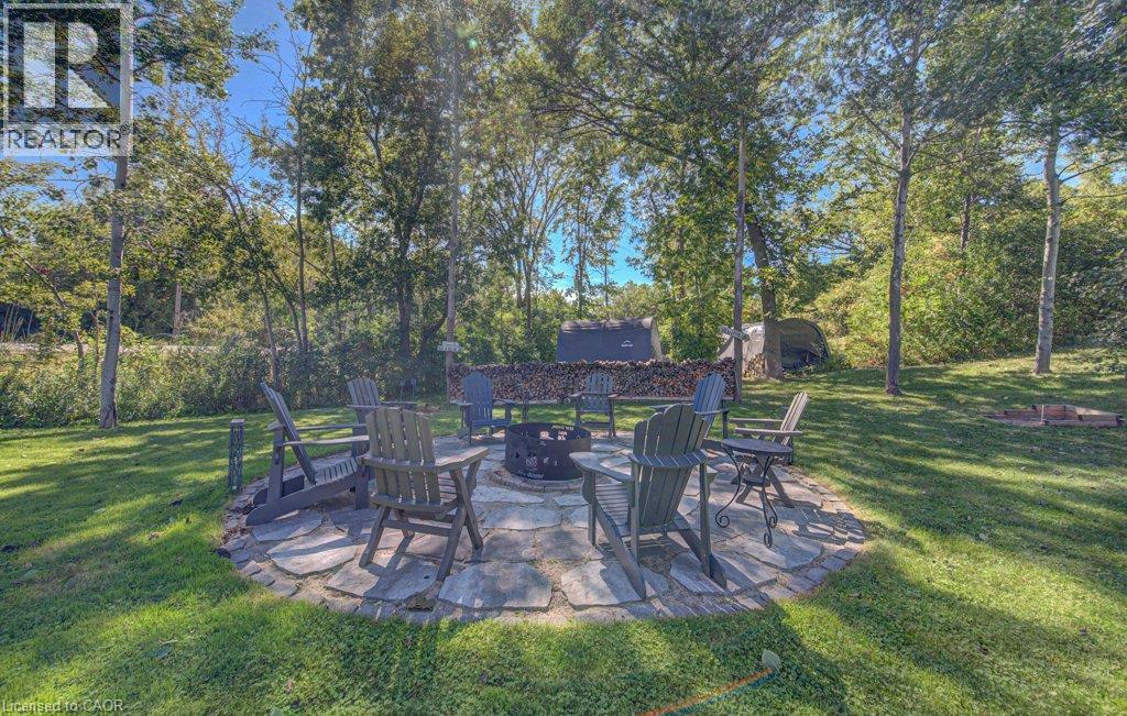 108 Lake Road, Puslinch, ON