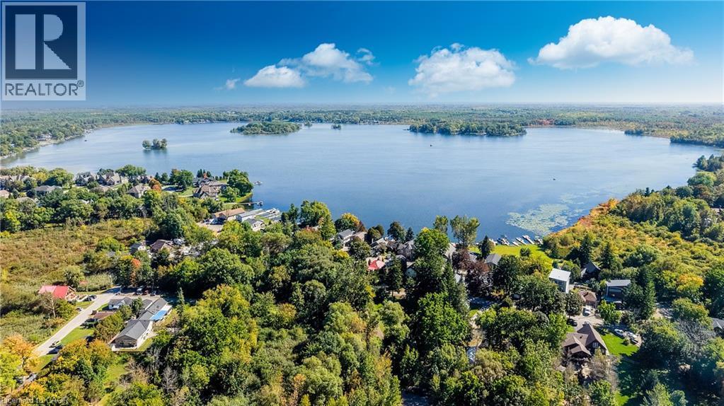 108 Lake Road, Puslinch, ON