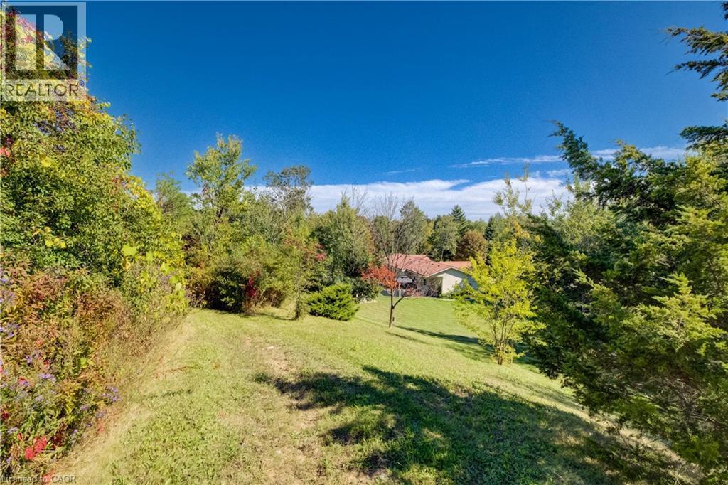 108 Lake Road, Puslinch, ON