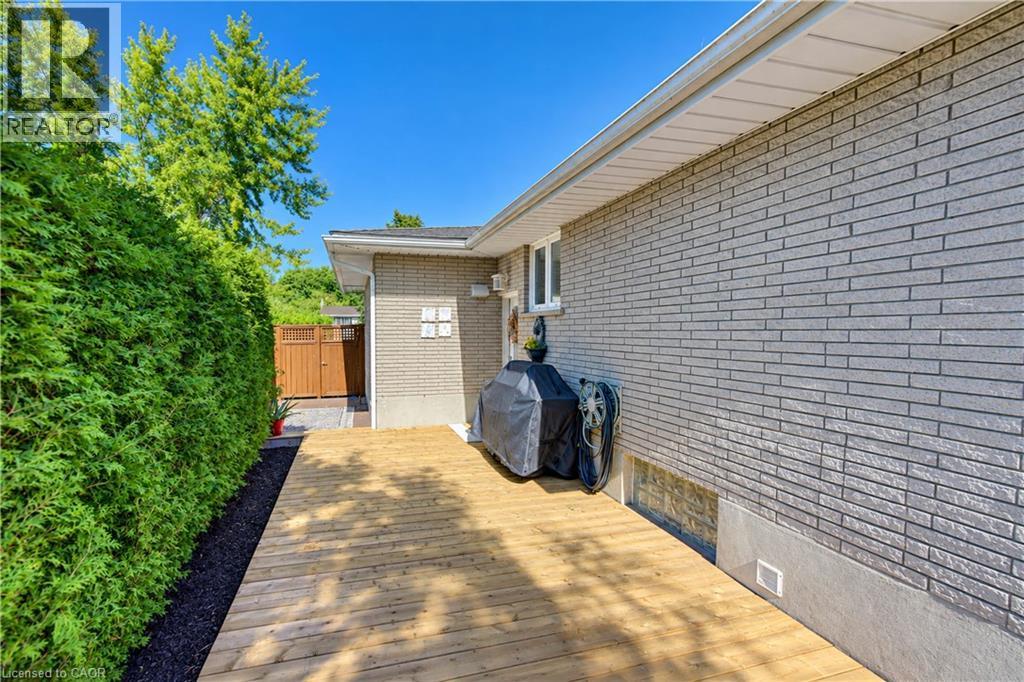 218 Forestwood Drive, Kitchener, ON