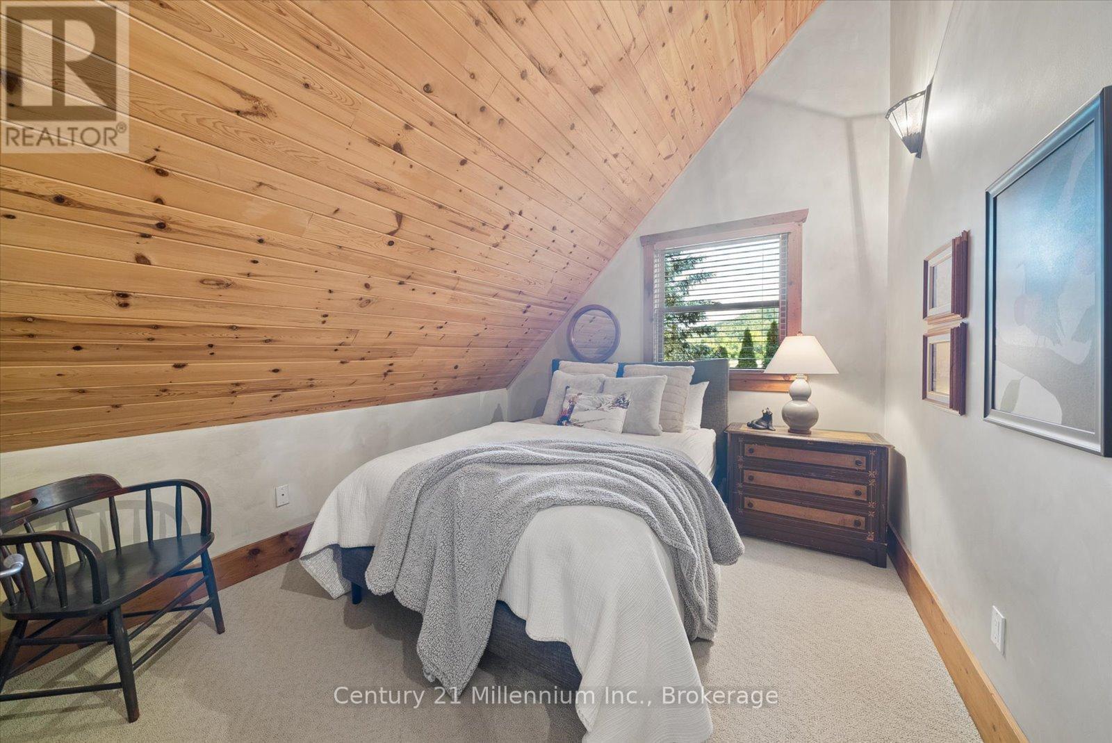 142 Craigleith Road, Blue Mountains, ON